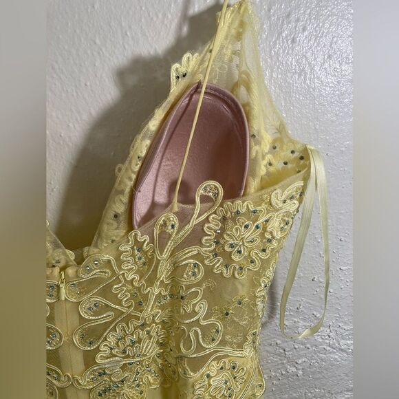 Dave & Johnny Yellow Prom Dress - Picture 9 of 16